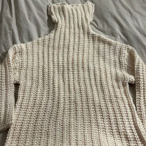 Venus knit sweater
